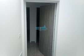 LUKSUZNI STAN CRIKVENICA, BAZEN,VRT - NOVOGRADNJA, Crikvenica, Appartment