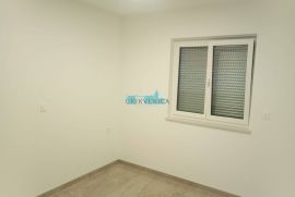 LUKSUZNI STAN CRIKVENICA, BAZEN,VRT - NOVOGRADNJA, Crikvenica, Appartment