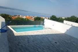 LUKSUZNI STAN CRIKVENICA, BAZEN,VRT - NOVOGRADNJA, Crikvenica, Apartamento