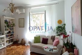 Rijeka Belveder,  prekrasan 3 sobni stan s pogledom na vrt, Rijeka, Appartement