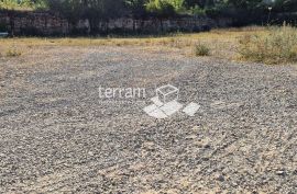 Istra, Kanfanar, Centar, građevinsko zemljište 3020m2, panorarmski pogled na more  #prodaja, Kanfanar, Γη