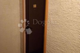 Garsonjera srednjak, Črnomerec, Apartamento