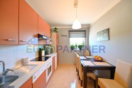 Stan s vrtom, Poreč, 3km od mora, Poreč, Appartement