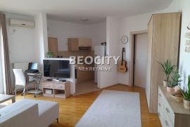 Novi Sad, Bulevar patrijarha Pavla, , 1.5, 48m2, Novi Sad - grad, Appartment