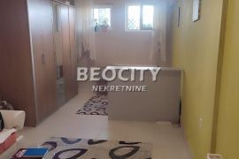 Zvezdara, Cvetkova pijaca, Onosima Popovića, 1.0, 32m2, Zvezdara, Apartamento