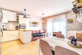 Zagreb, Malešnica, lijepi trosoban stan, 57 m2 NKP, Zagreb, Appartement