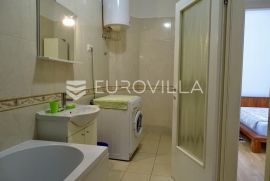 Kastav, Brestovice, stan od 95m2 s dvije trase, Kastav, Apartamento