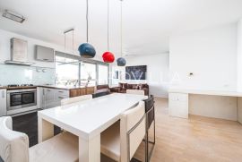 Zagreb, Vrbani III, moderan trosoban stan NKP 99,52 m2, zimski vrt i garaža, Zagreb, Apartamento