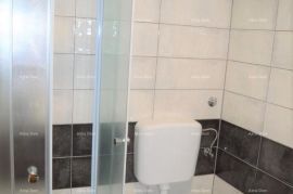 Kuća Prodaja prekrasno uređene, renovirane kuće u centru, Medulin!, Medulin, House