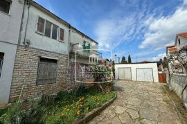 Zadar - kuća 188m2 za obnovu odlična lokacija! 590000€, Zadar, House