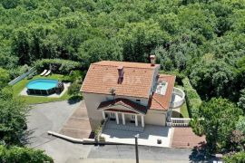 CRIKVENICA, GRIŽANE - Prekrasna samostojeća kuća s bazenom i pogledom na more!, Vinodolska Općina, Famiglia