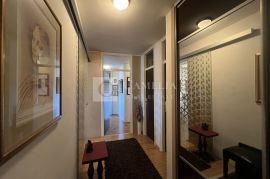 Zagreb Peščenica lijepi stan 84 m2!, Peščenica - Žitnjak, Apartamento