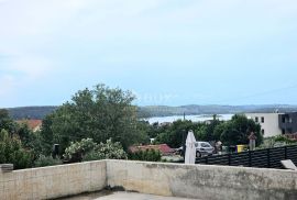 ISTRA, MEDULIN - Moderna vila s panormaskim pogledom na more, Medulin, Ev