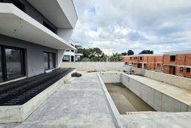 ISTRA, MEDULIN - Moderna vila s panormaskim pogledom na more, Medulin, Дом