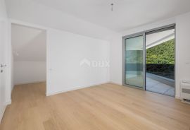 OPATIJA, CENTAR - odličan penthouse u novogradnji s pogledom na more, zajednički bazen, garaža, Opatija, شقة