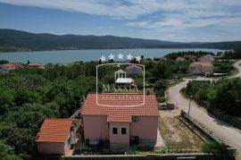 Pridraga - kuća pogled na more! 290000€, Novigrad, Ev