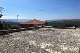 NOVI VINODOLSKI, BRIBIR - autohtona kuća s  pogledom na more, Vinodolska Općina, Kuća