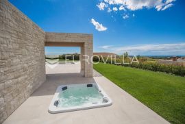 Istra, Brtonigla -vrhunska villa 186m2 s bazenom 41m2, saunom i jacuzzijem s pogledom na more i Buje, Brtonigla, Ticari emlak
