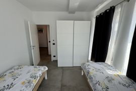 Dvosoban stan na dobroj lokaciji, Pula, Istra, Pula, Διαμέρισμα