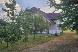 Prekrasna kuća u Donjem Knegincu, Gornji Kneginec, Kuća