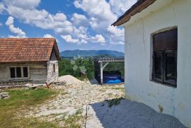 Dvije kuće na parceli sa predivnim pogledom, Bednja, Terra