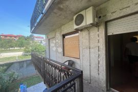 Zamet, obiteljska kuća na 4 etaže, Rijeka, House