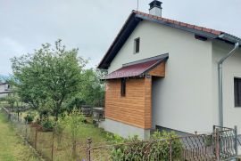Odlično imanje u Ličkoj Jesenici, Saborsko, Saborsko, بيت