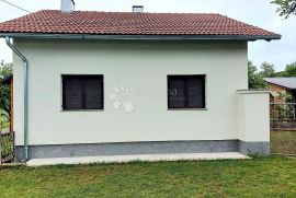 Odlično imanje u Ličkoj Jesenici, Saborsko, Saborsko, Kuća