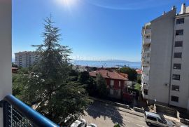 Obiteljski stan na odličnoj lokaciji, Rijeka, Apartamento