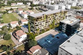 Izvrstan stan u modernoj zgradi sa parkingom! Pula!, Pula, Wohnung