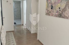 Rovinj, okolica, vrhunski stanovi na traženoj lokaciji, Rovinj, Apartamento