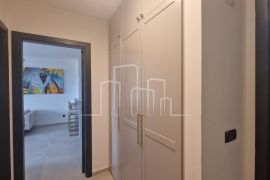 Lux Penthouse Iznajmljivanje 70m² Sa Garažom NOVOGRADNJA, Istočno Novo Sarajevo, Appartement