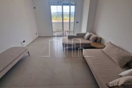 Lux Penthouse Iznajmljivanje 70m² Sa Garažom NOVOGRADNJA, Istočno Novo Sarajevo, Wohnung