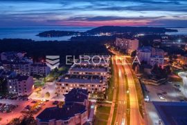 Istra, Sisplac, luksuzan jednosoban stan u NOVOGRADNJI NKP 47,62 m2, Pula, Flat