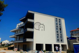 Apartmani u Primoštenu novogradnja, pogled na more, Primošten, Διαμέρισμα