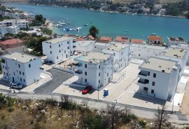 PRODAJA apartman Grebaštica 121,80 m2, 200 m od mora, 2 parkinga, Šibenik - Okolica, شقة