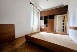 Bulevard, 2-soban stan s balkonom, Rijeka, Appartement