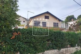 Karin Donji - kuća s 3 apartmana, otvoreni pogled na more! 266000€, Benkovac, House