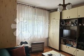 STAN U BLIZINI MORA STOJA - 24m2, Pula, Flat