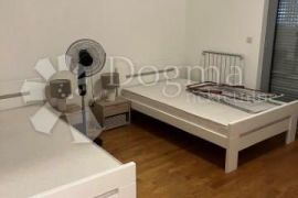 Odličan stan u centru grada, Rijeka, Apartamento