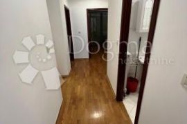 Odličan stan u centru grada, Rijeka, Apartamento