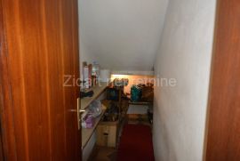 Leštane, porodična kuća od 73m2 na placu od 4ara, Grocka, House