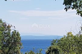 RIJEKA, COSTABELLA, BIVIO- građevinski teren 1100m2 S GRAĐEVNOM DOZVOLOM!!! i s pogledom na more, Rijeka, Land