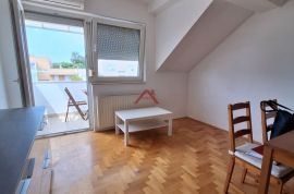 Trešnjevka - jedosobni stan 36 m2 sa balkonom, Trešnjevka - Sjever, Wohnung