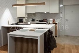Lux 3.0 stan u srcu Karaburne, Palilula, Apartamento
