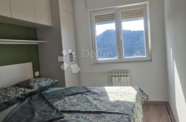 Gorna Vežica - izvanredno uređen i namješten stan, Rijeka, Appartamento