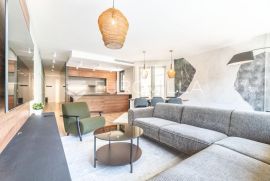 Britanski trg, M Residence novogradnja, luksuzan peterosoban stan s garažom (dvostrukom), Zagreb, Appartamento