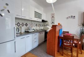 Centar, uredan 1-soban s dnevnim boravkom, Rijeka, Appartement