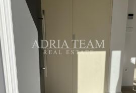 POTPUNO PREUREĐEN APARTMAN S PRELIJEPIM VRTOM I TERASAMA - PETRČANE, SUNNYSIDE RESORT, Zadar - Okolica, Appartement