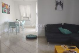 SENJ, BUNJICA - apartman blizu mora s garažom, Senj, Appartement